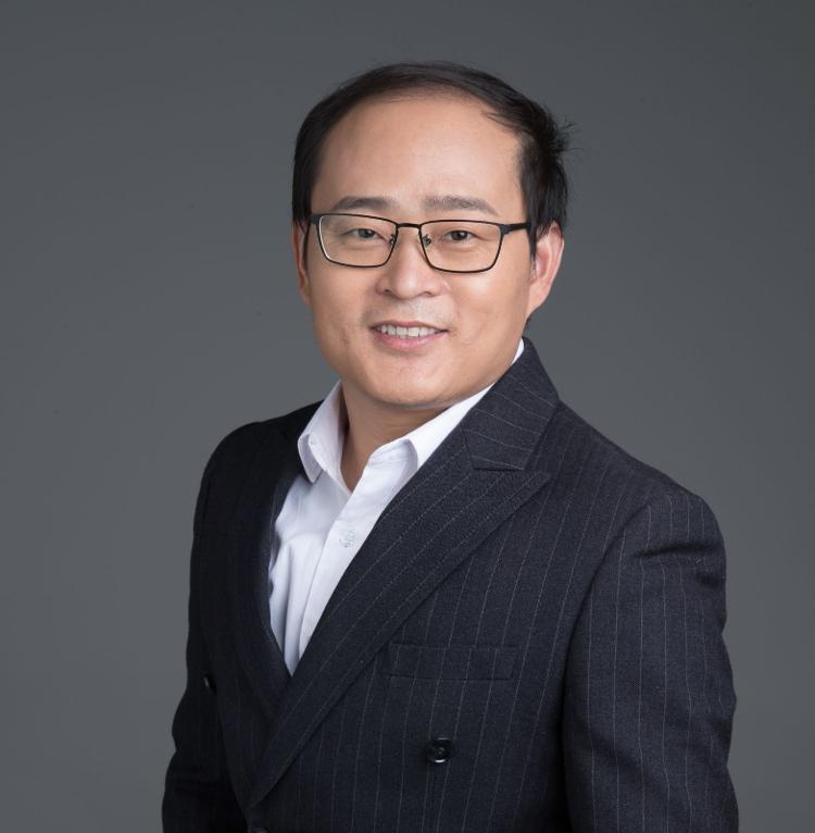 以獨創技術引領稅務服務未來——鯨算盤集團技術總監李坤談技術創新與團隊力量